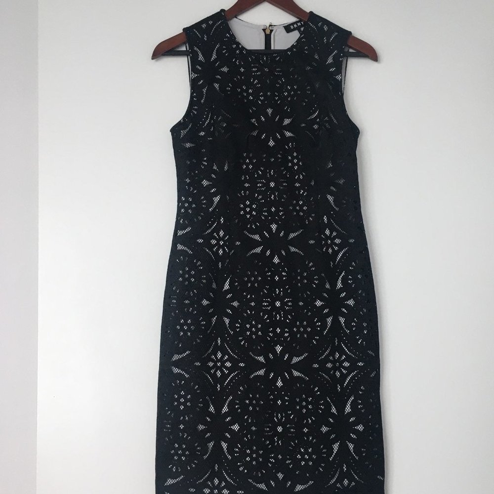DKNY sleeveless sheath dress - sz 2